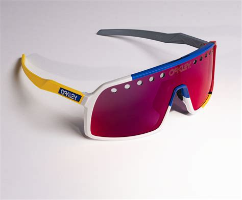 oakley sunglasses official site.